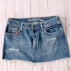 American Eagle | mini skirt 🌿